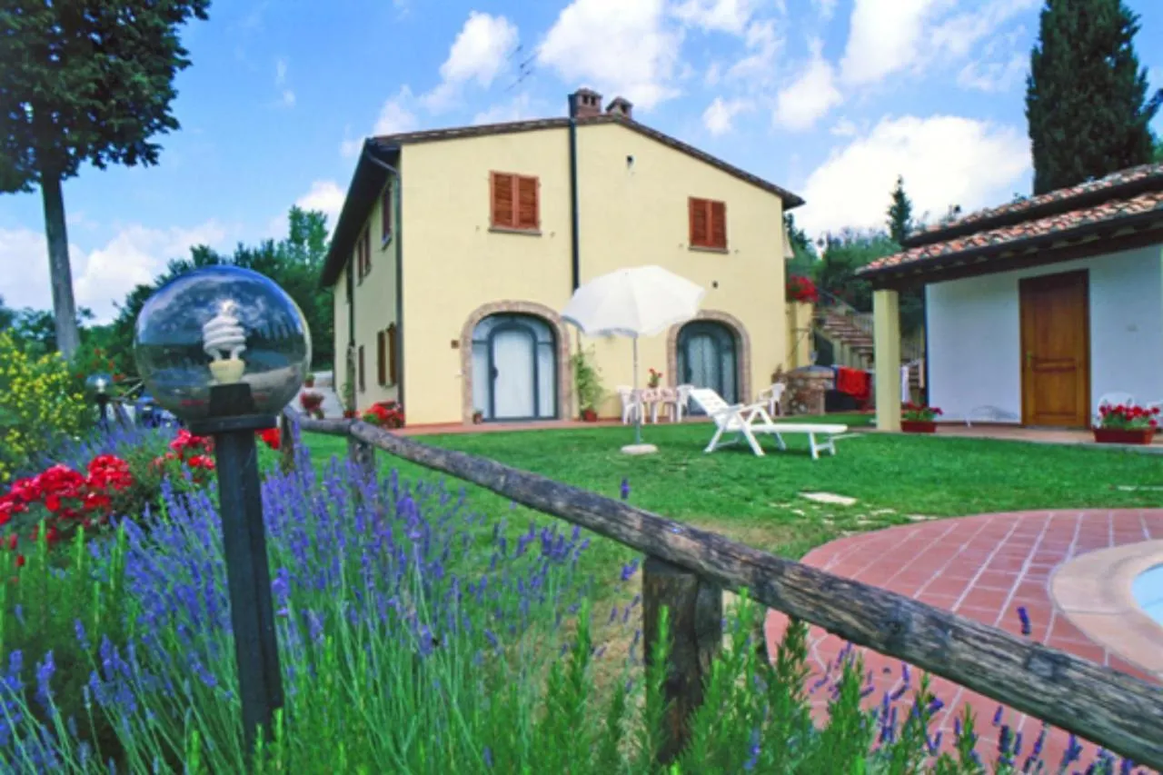 Agriturismo Il Pino - Appartamento Cipresso Gambassi Terme 0*,  Italy